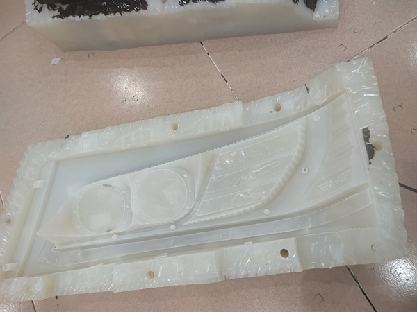 車燈硅膠覆膜 車燈硅膠覆膜